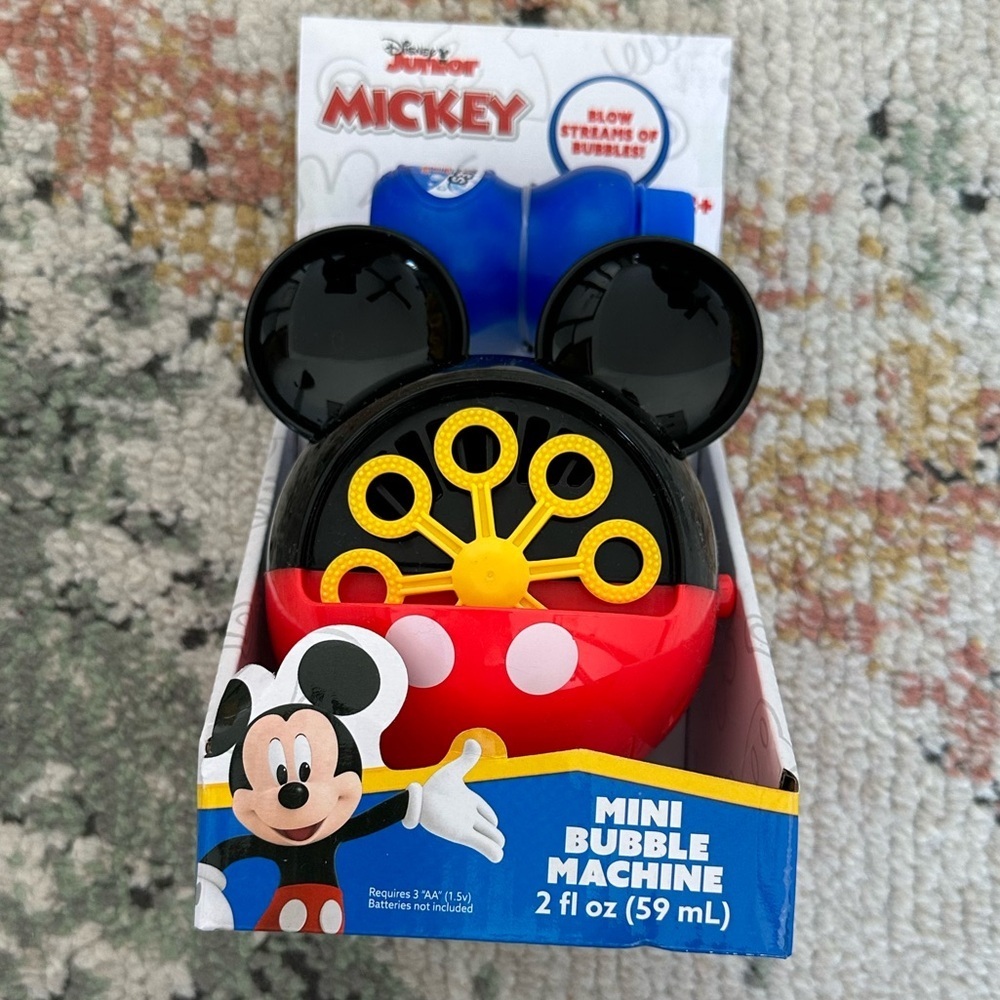 New Disney Junior Mickey Mouse Mini Bubble Machine & Bubbles kids